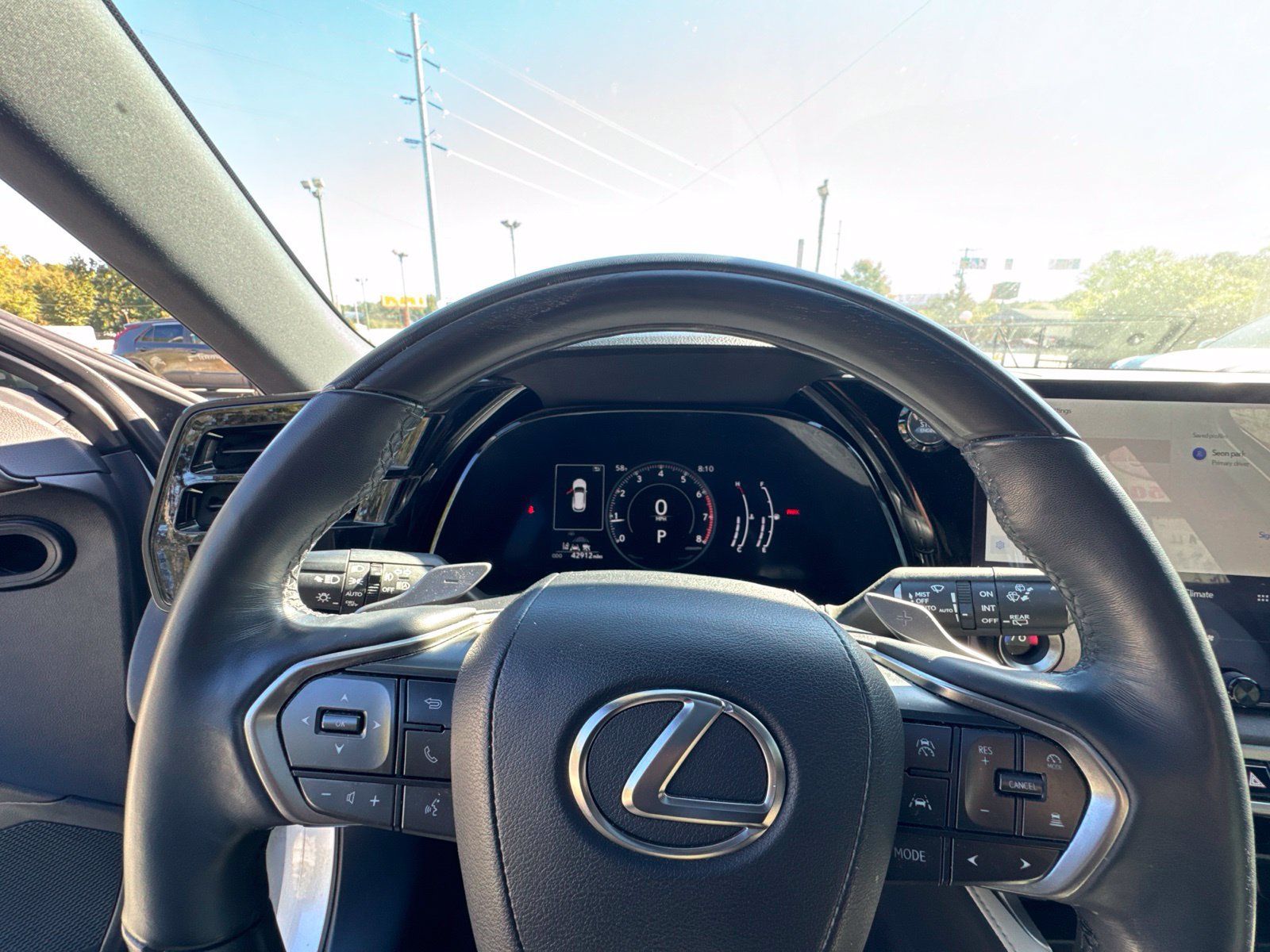 Used 2024 Lexus RX 350 Premium w/ Accessory Package (Z1) FWD image 19