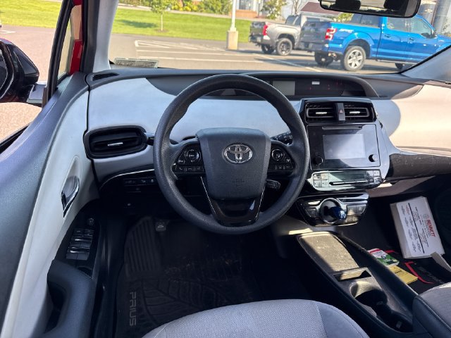 Used 2019 Toyota Prius LE FWD image 20