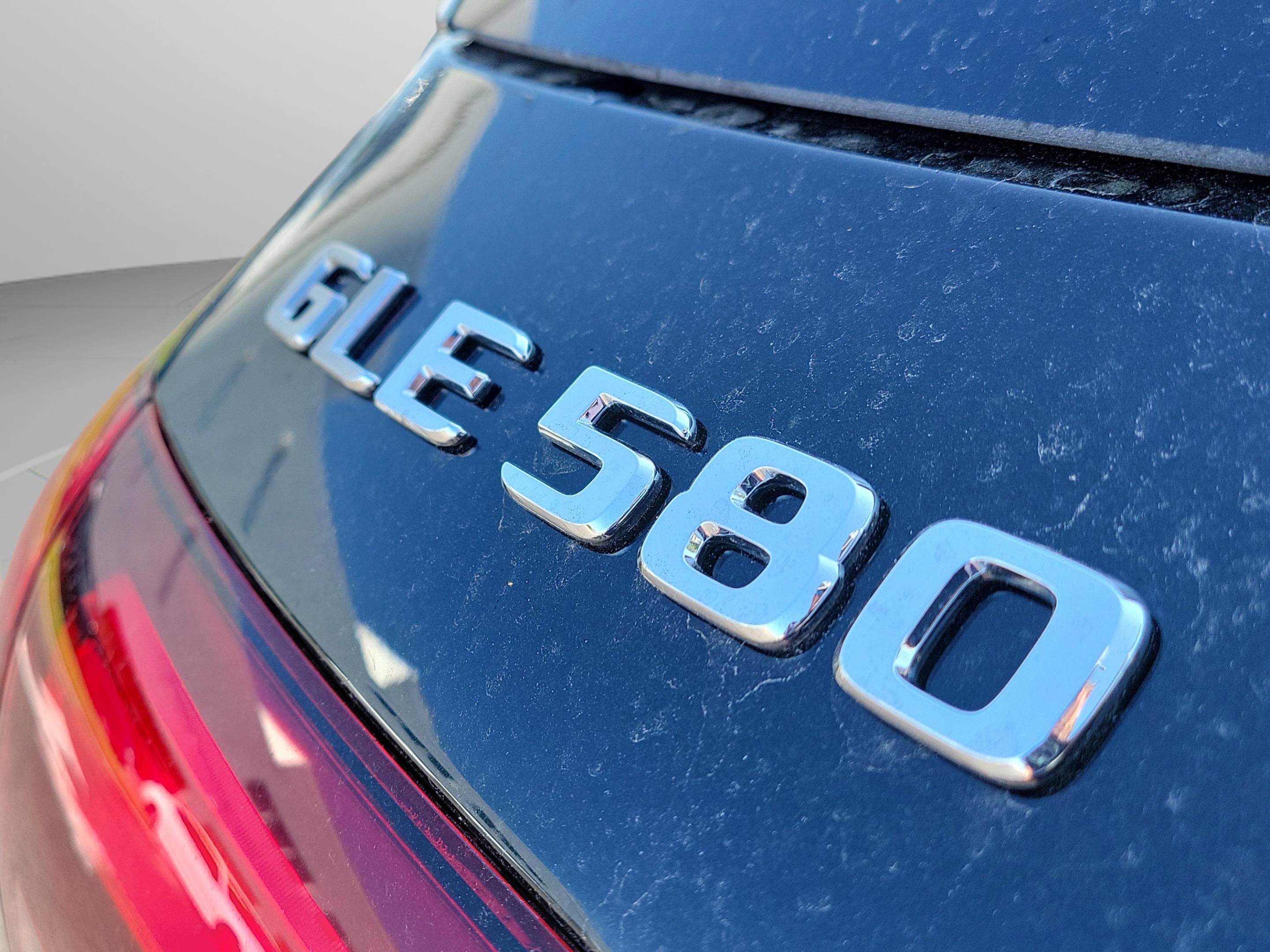 New 2026 Mercedes-Benz GLE 580 4MATIC image 32