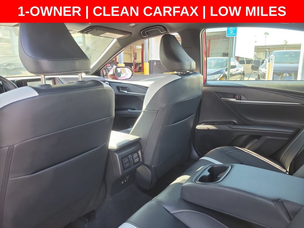 Used 2025 Toyota Camry SE FWD image 16