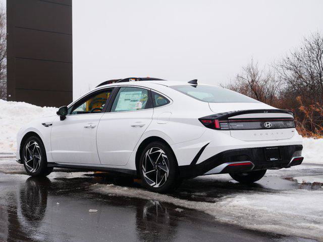 New 2026 Hyundai Sonata SEL AWD/4WD image 3