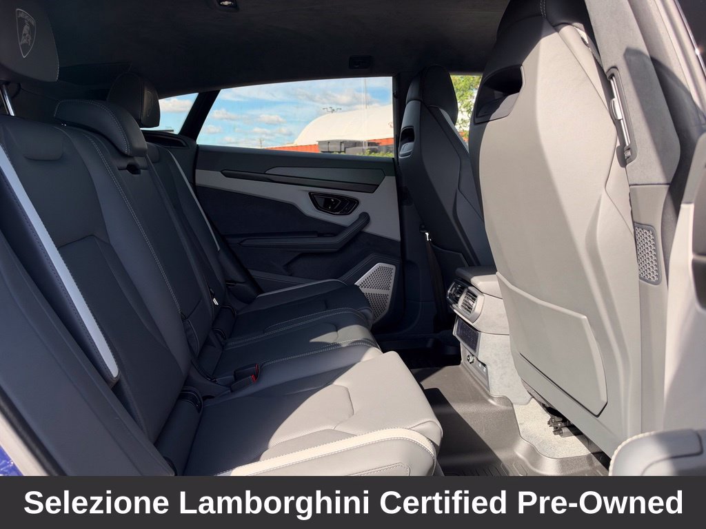 Used 2025 Lamborghini Urus SE AWD/4WD image 42