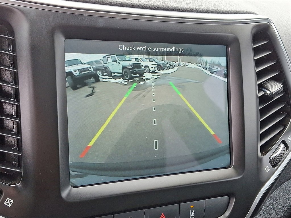 Used 2021 Jeep Cherokee Latitude Lux 80th Anniv w/ Quick Order Package 26U 80TH image 18