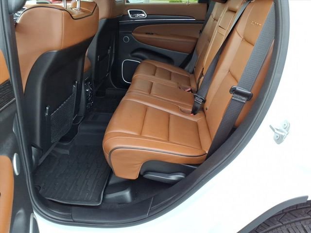 Used 2021 Jeep Grand Cherokee Summit AWD/4WD image 16