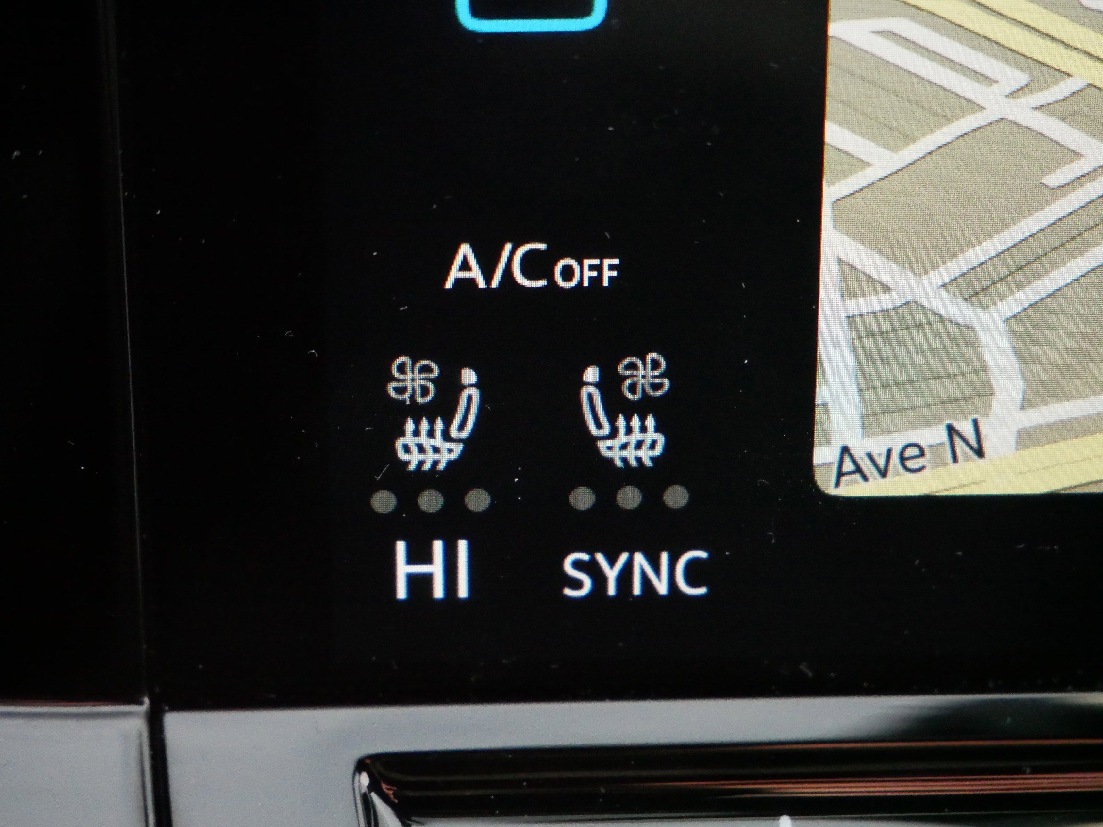 Used 2024 Volkswagen Golf R image 32