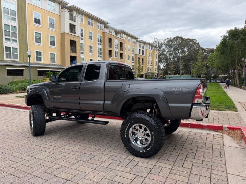 Used 2013 Toyota Tacoma PreRunner w/ TRD Off-Road Pkg RWD image 7