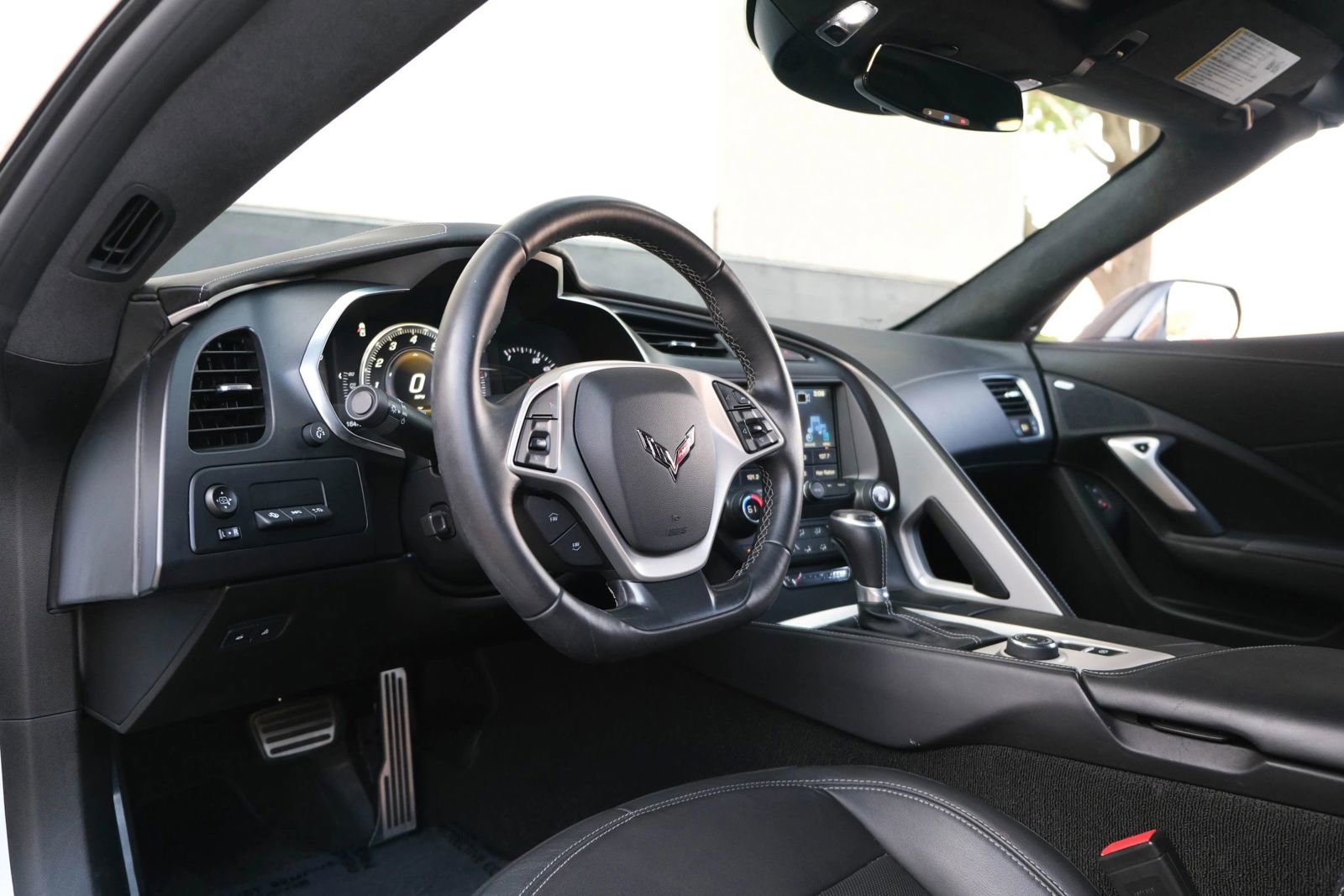 Used 2016 Chevrolet Corvette Stingray w/ 3LT w/ 3LT Preferred Equipment Group image 22