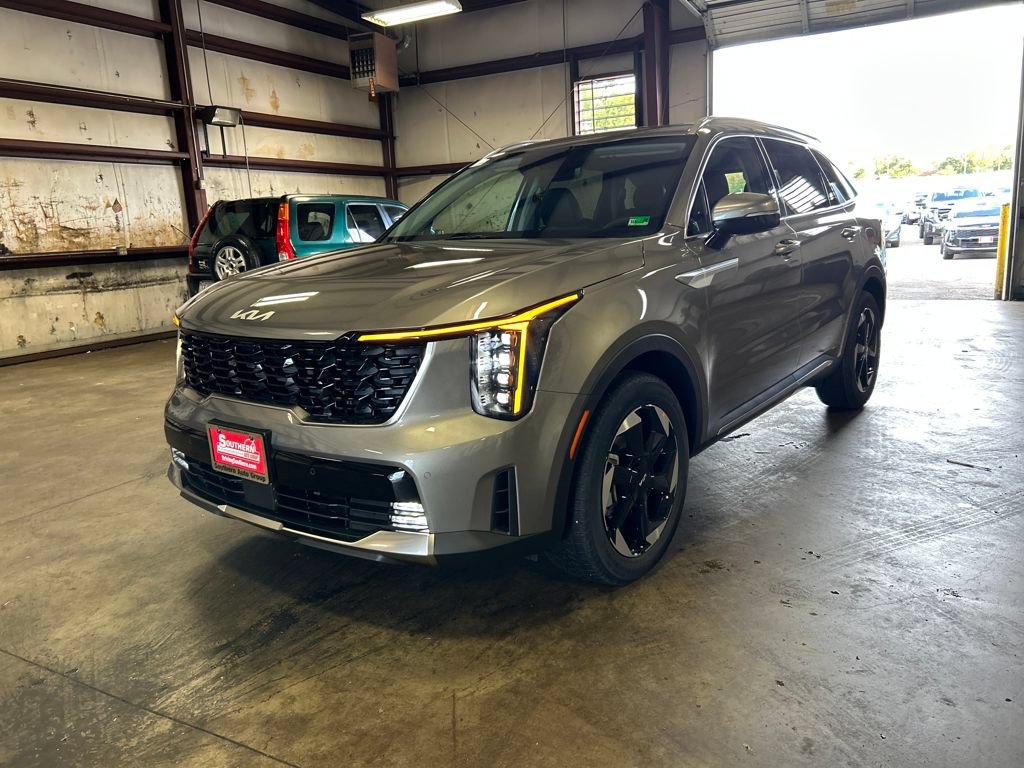 New 2026 Kia Sorento EX FWD image 2