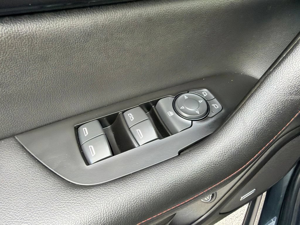 Used 2019 Chevrolet Blazer RS FWD image 38