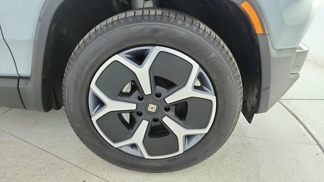 Used 2024 Rivian R1T Adventure image 58