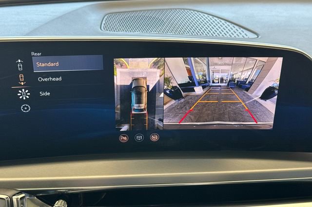 Certified 2024 Cadillac Lyriq Luxury image 19