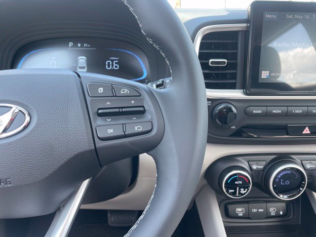 New 2026 Hyundai Venue SEL FWD image 15