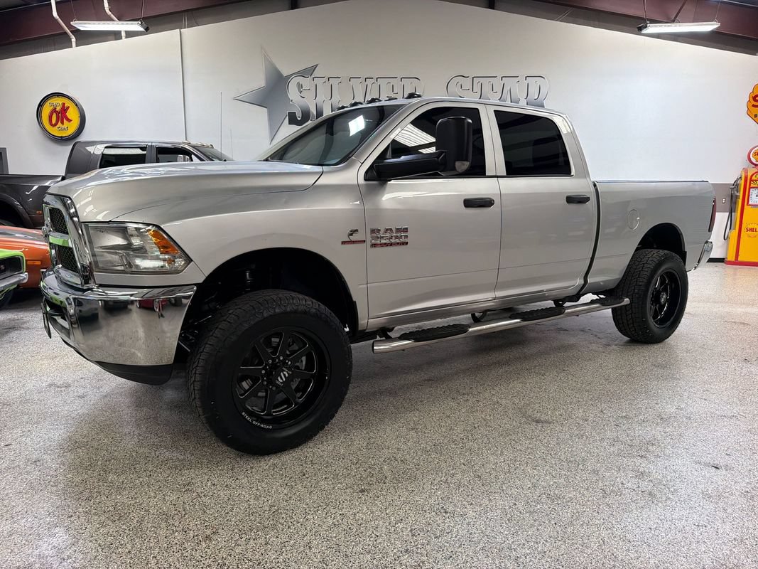 Used 2016 RAM 2500 Tradesman w/ Chrome Appearance Group