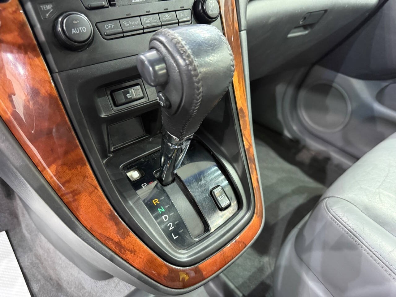 Used 2000 Lexus RX 300 4WD image 17