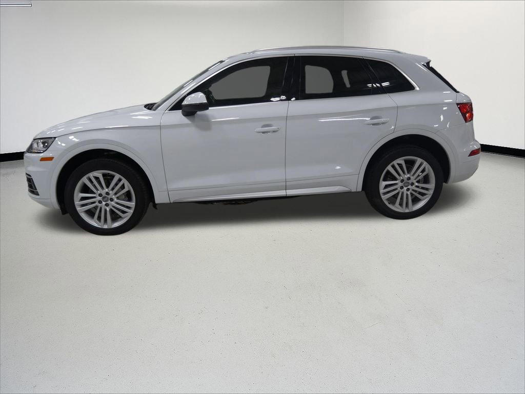 Used 2020 Audi Q5 2.0T Premium Plus w/ Premium Plus Package image 2