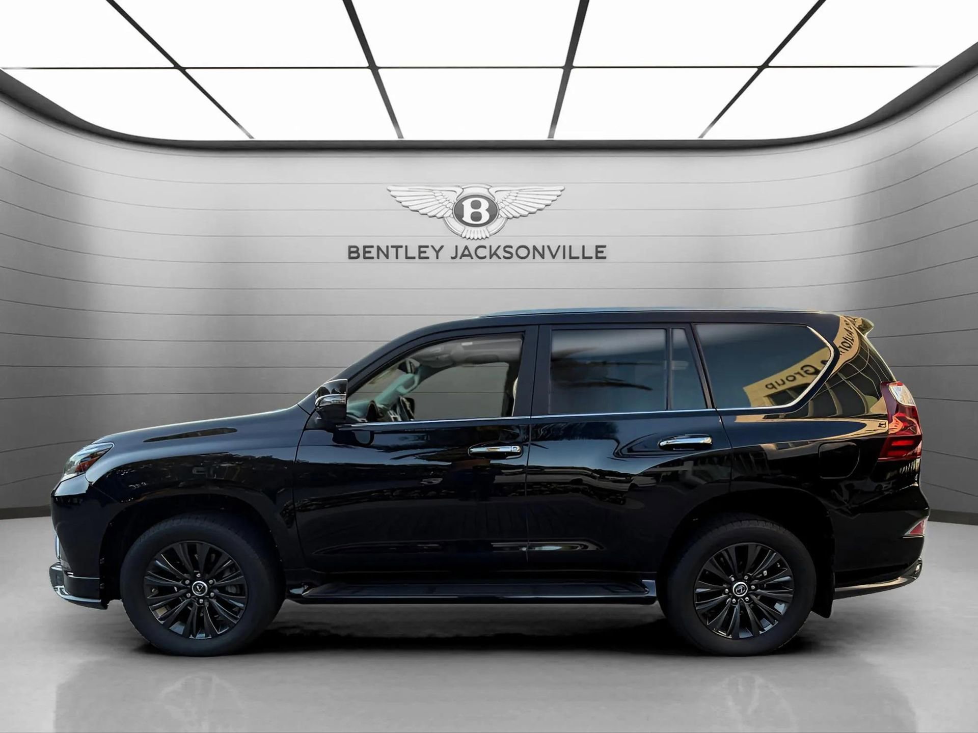 Used 2021 Lexus GX 460 Luxury w/ Sport Design Package image 11