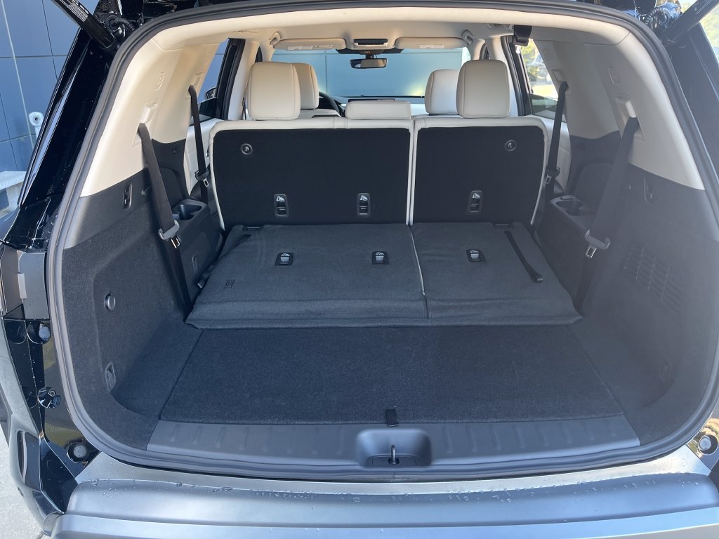 New 2026 Nissan Pathfinder SL FWD image 26