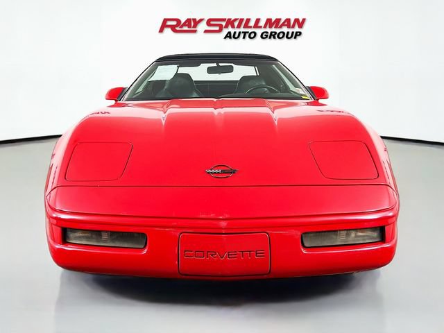 Used 1996 Chevrolet Corvette Convertible RWD image 2
