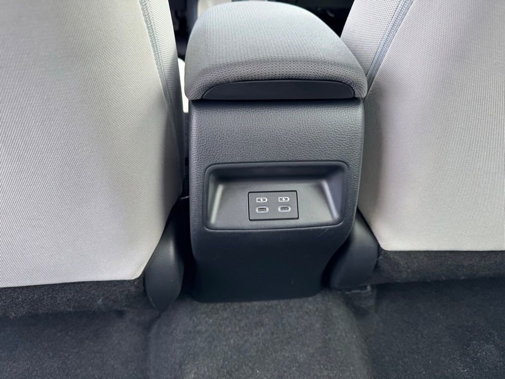 Used 2024 Toyota Corolla LE image 16