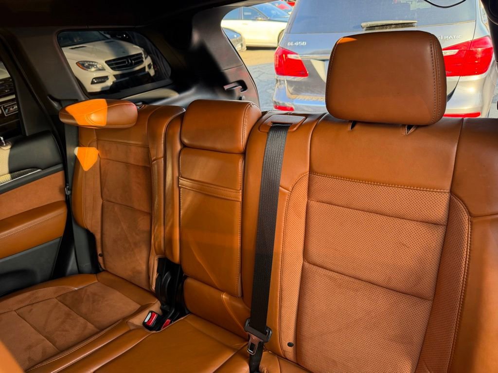 Used 2018 Jeep Grand Cherokee SRT image 15