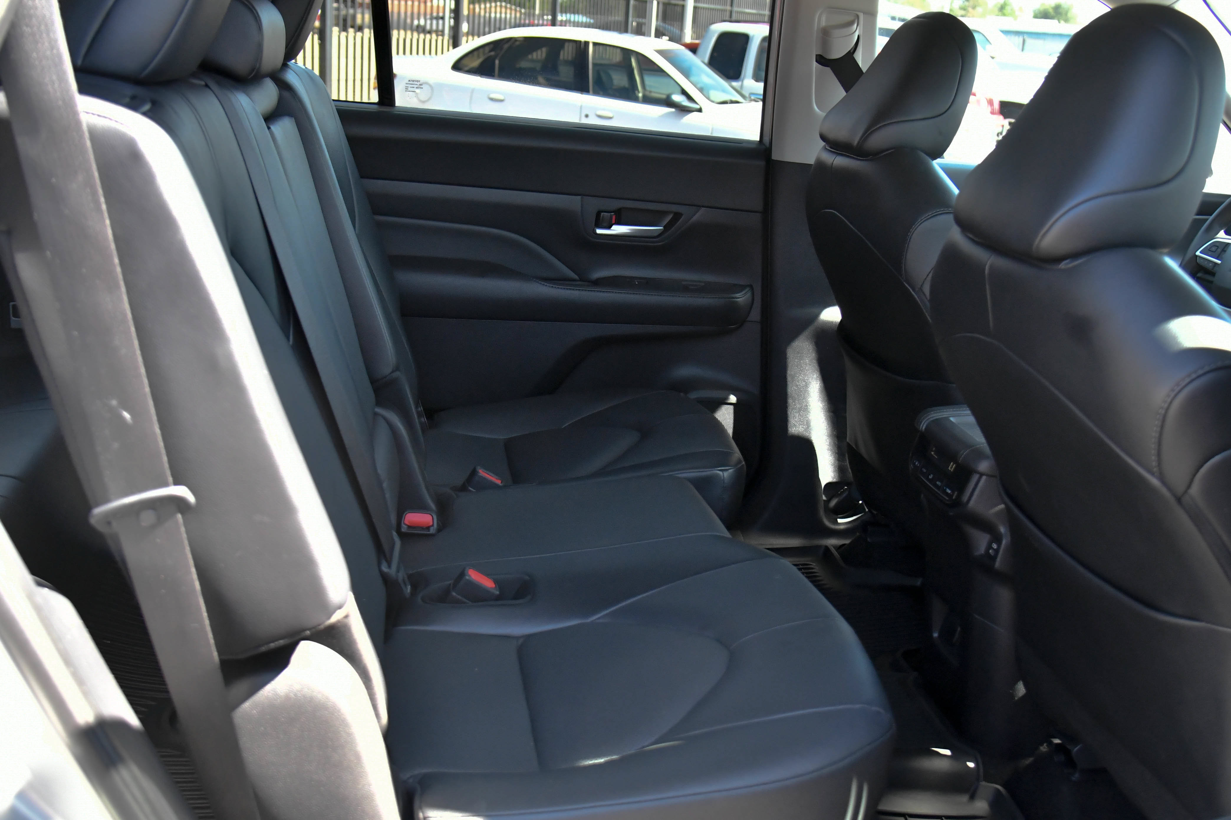 Used 2024 Toyota Grand Highlander FWD image 49