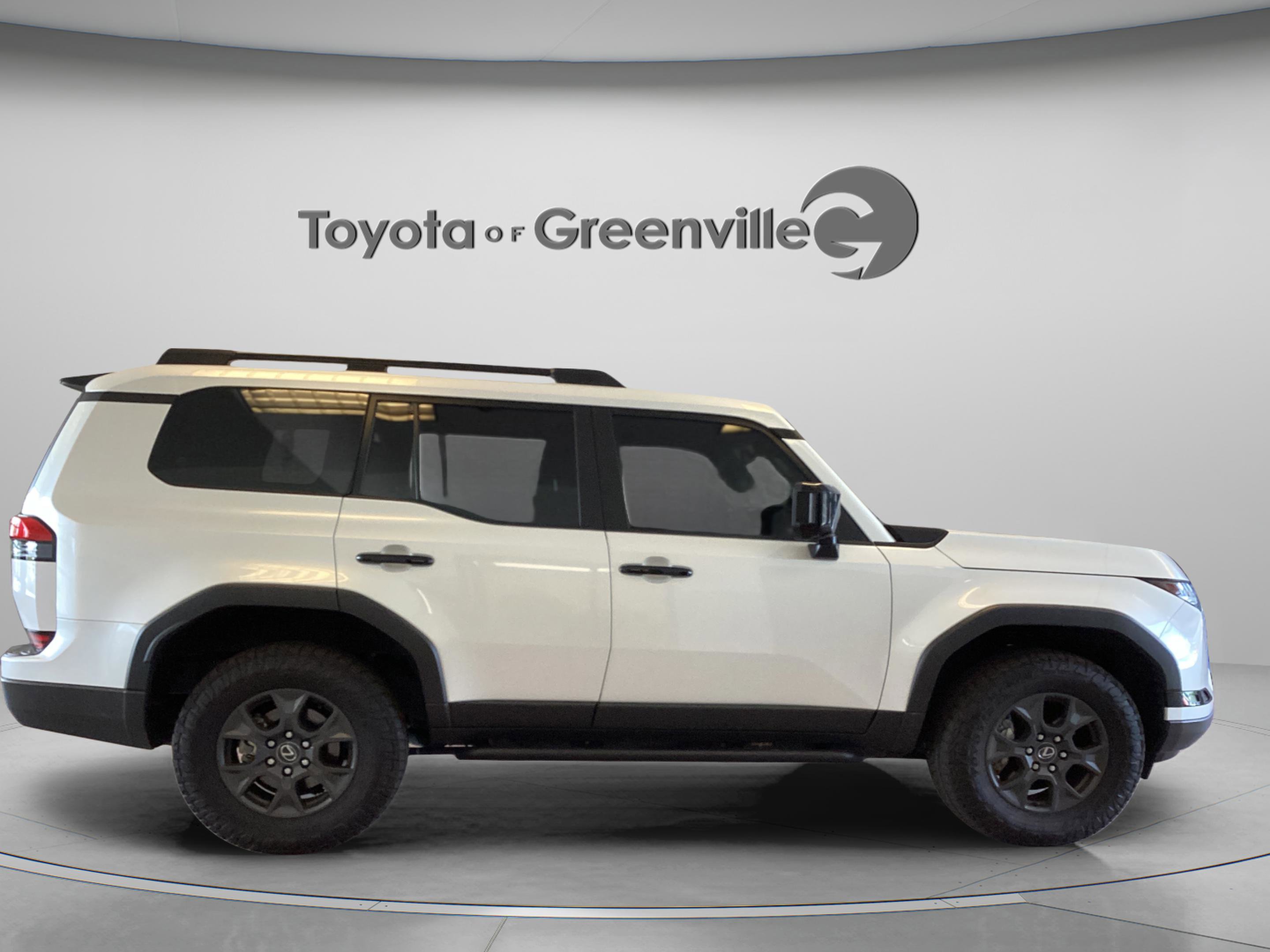 Used 2024 Lexus GX 550 AWD/4WD image 7