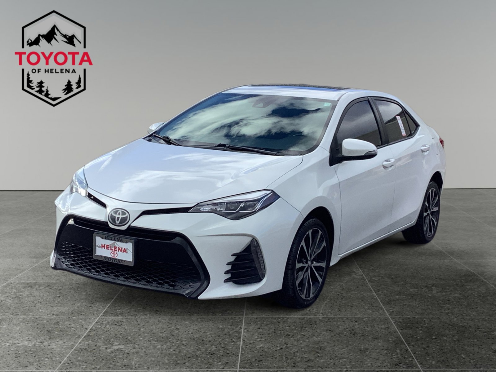 Used 2017 Toyota Corolla XSE image 1