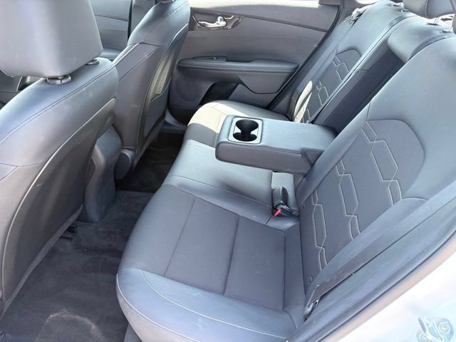 Used 2022 Kia Forte GT-Line w/ GT-Line Premium Package FWD image 7