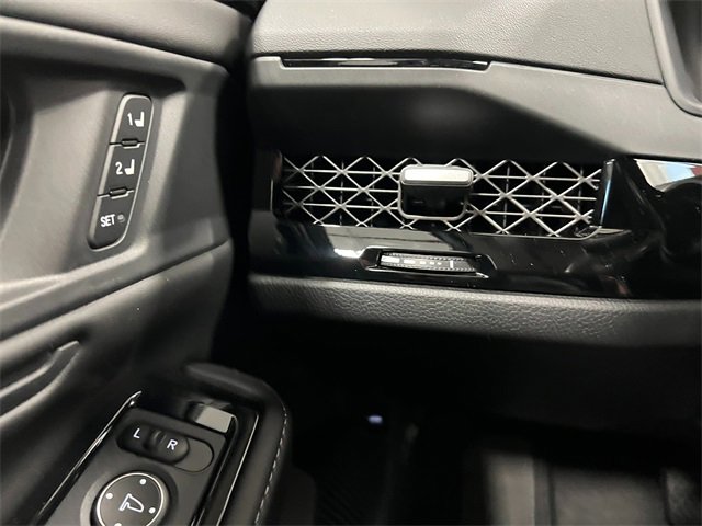 New 2025 Honda Accord Touring image 17