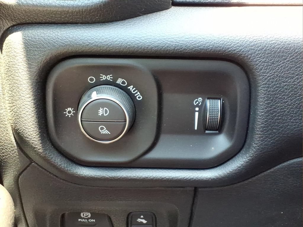 Used 2022 RAM 1500 Big Horn w/ Built-to-serve Edition AWD/4WD image 12