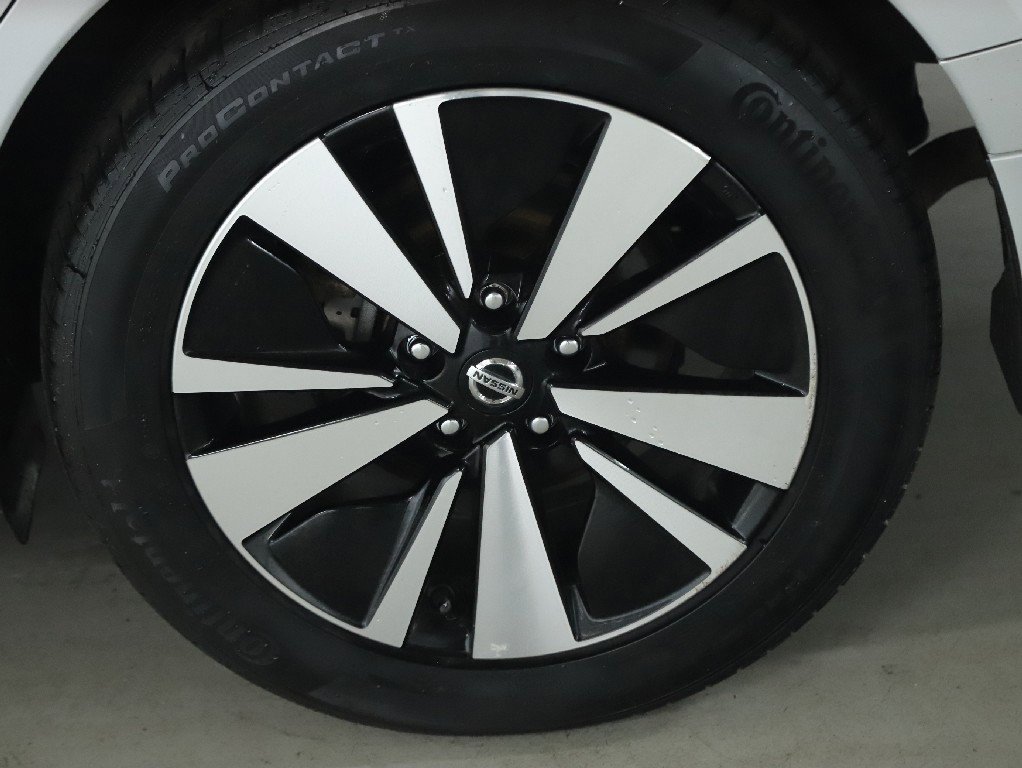 Used 2021 Nissan Altima 2.5 SV w/ SV Premium Package image 39