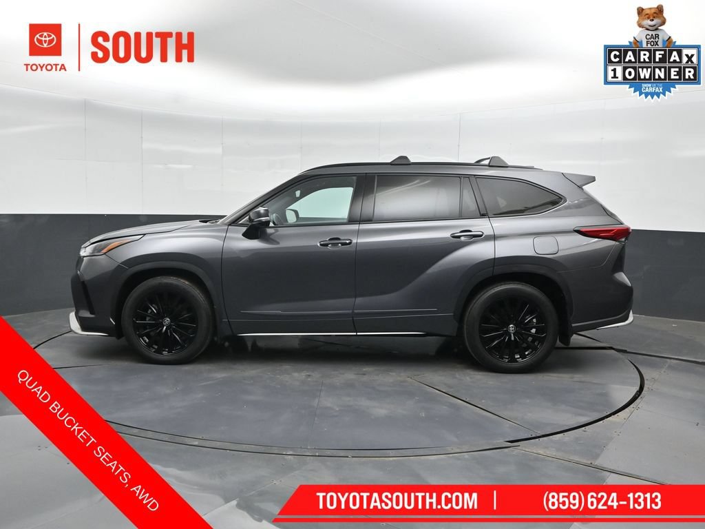 Used 2023 Toyota Highlander XSE AWD/4WD image 7