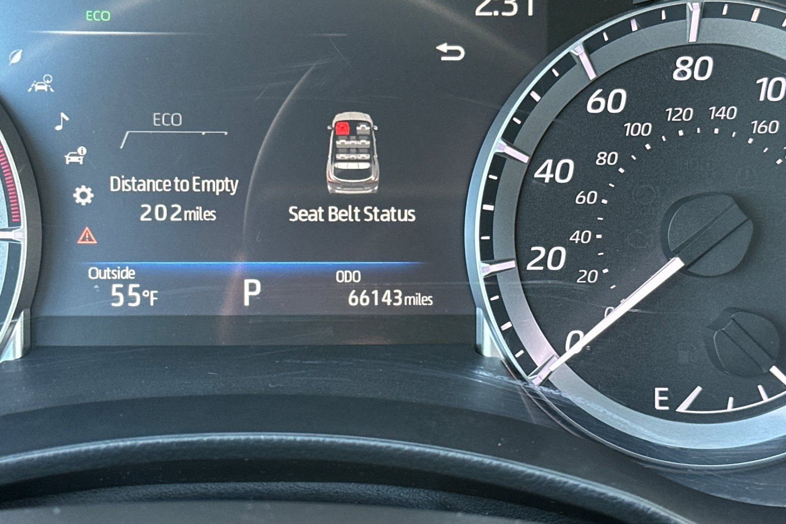 Used 2023 Toyota Highlander LE image 33