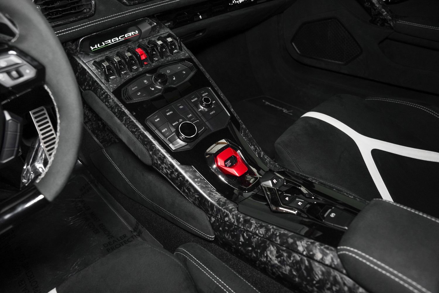 Used 2018 Lamborghini Huracan Performante image 46