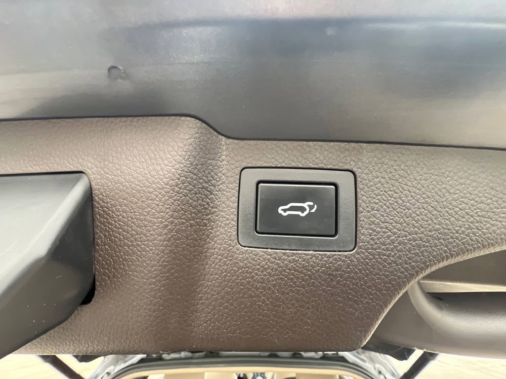 Used 2018 Hyundai Santa Fe Sport image 36