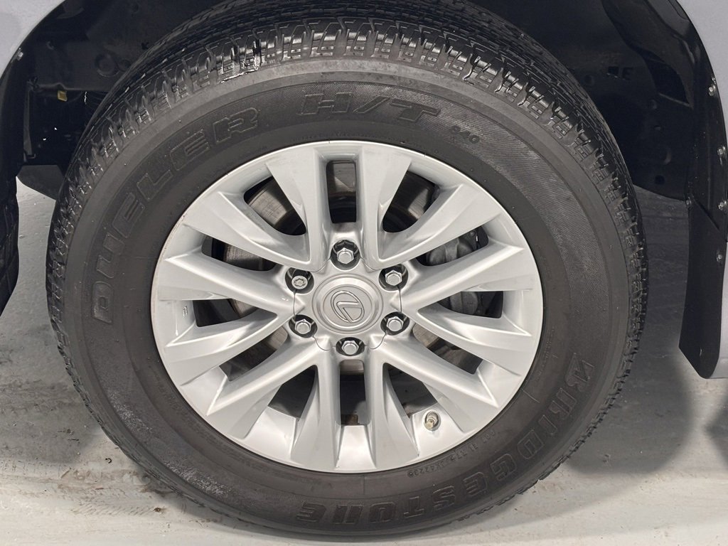 Used 2023 Lexus GX 460 Premium image 29