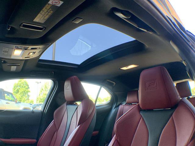 Used 2019 Lexus UX 200 F Sport w/ F Sport Premium Package FWD image 22