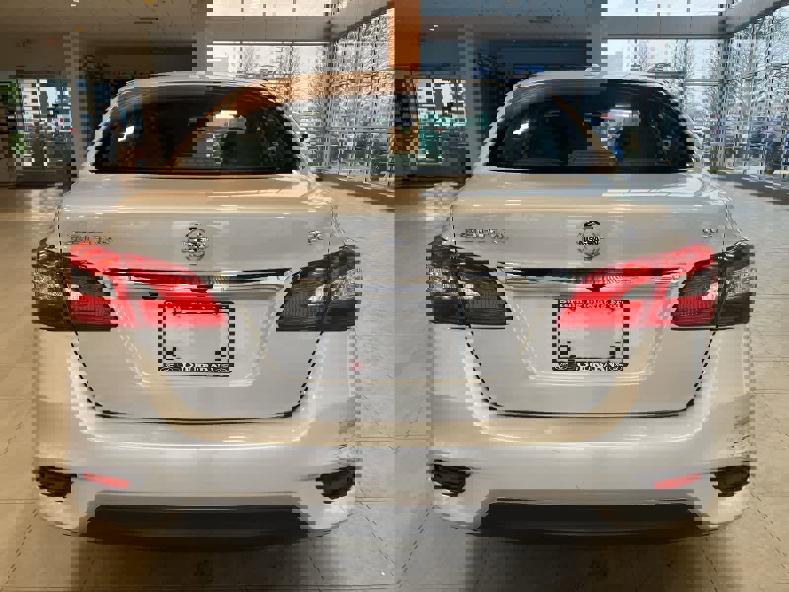 Used 2019 Nissan Sentra SV image 6