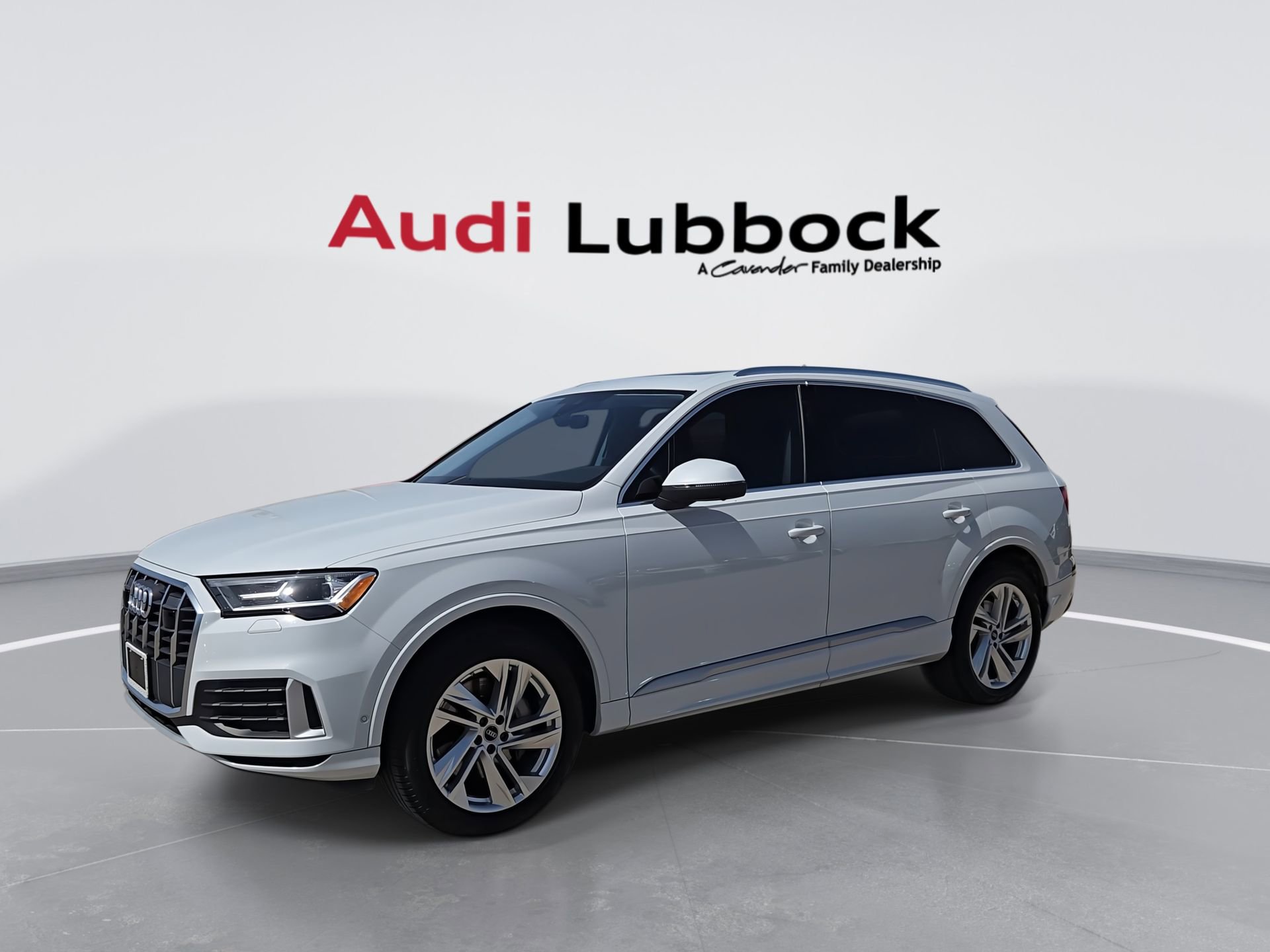 Used 2023 Audi Q7 2.0T Premium w/ Convenience Package image 4