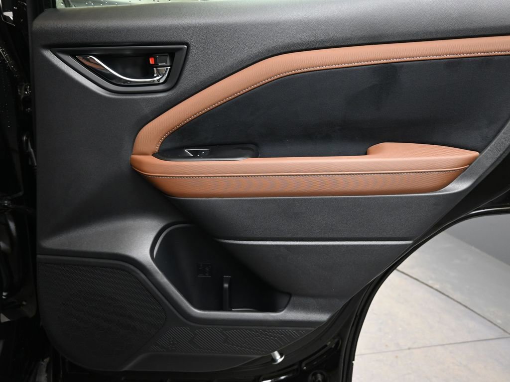 New 2026 Subaru Forester Touring image 14