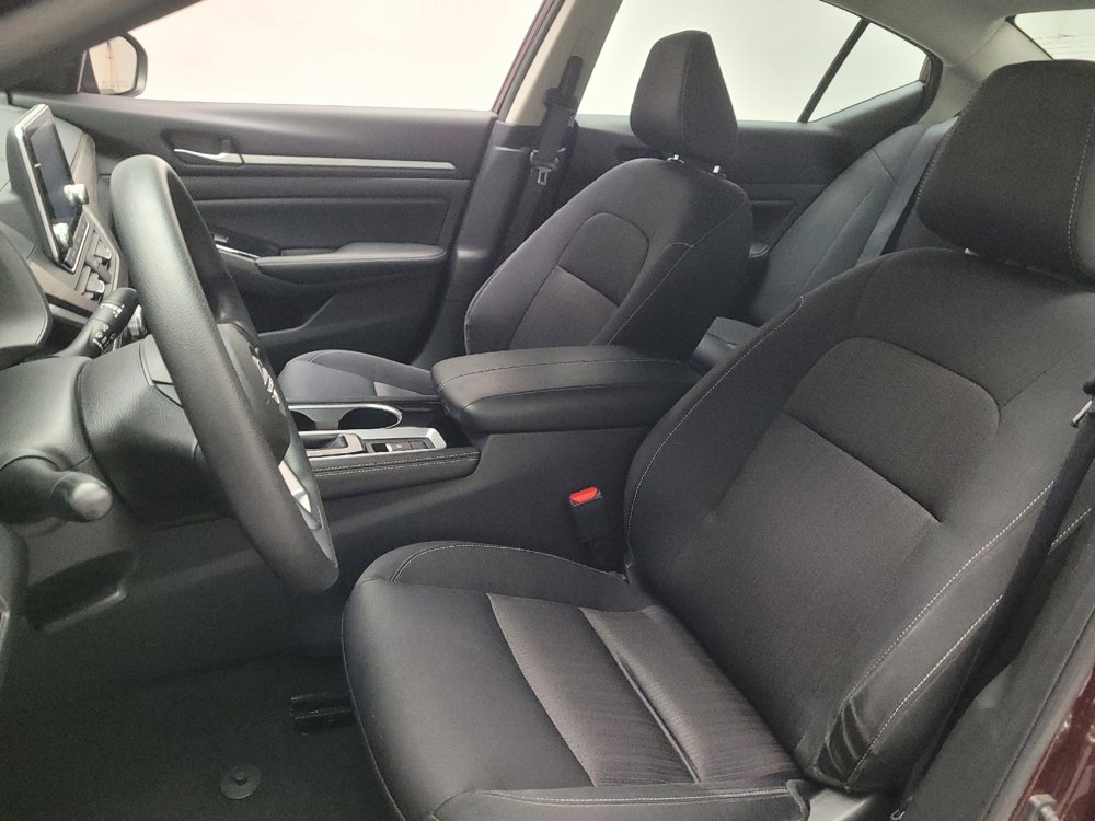 Used 2023 Nissan Altima 2.5 SV AWD/4WD image 17