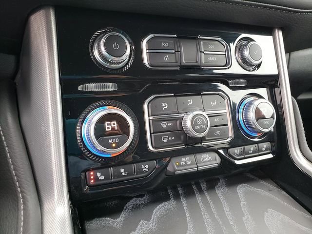Used 2023 GMC Yukon XL Denali image 25