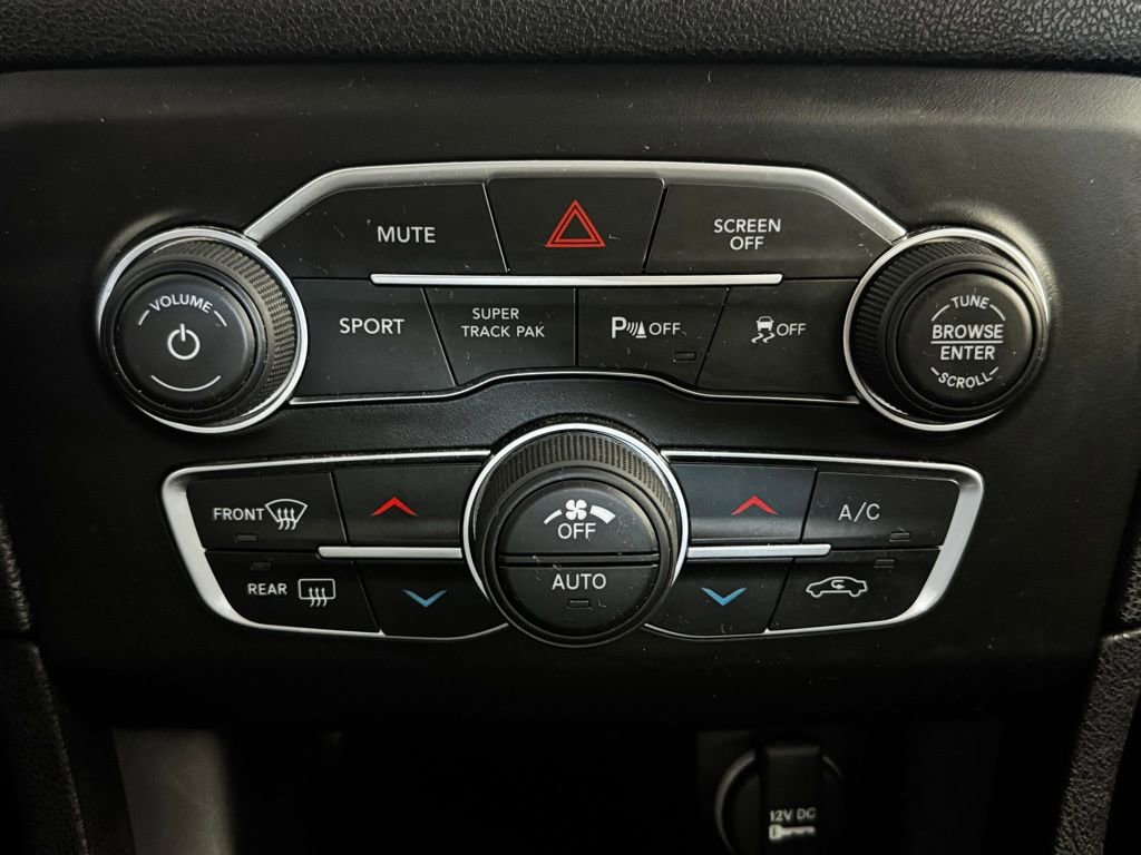 Certified 2022 Dodge Charger R/T w/ Driver Convenience Group image 17