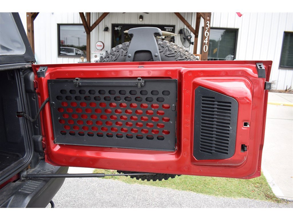 Used 2021 Ford Bronco Badlands image 5