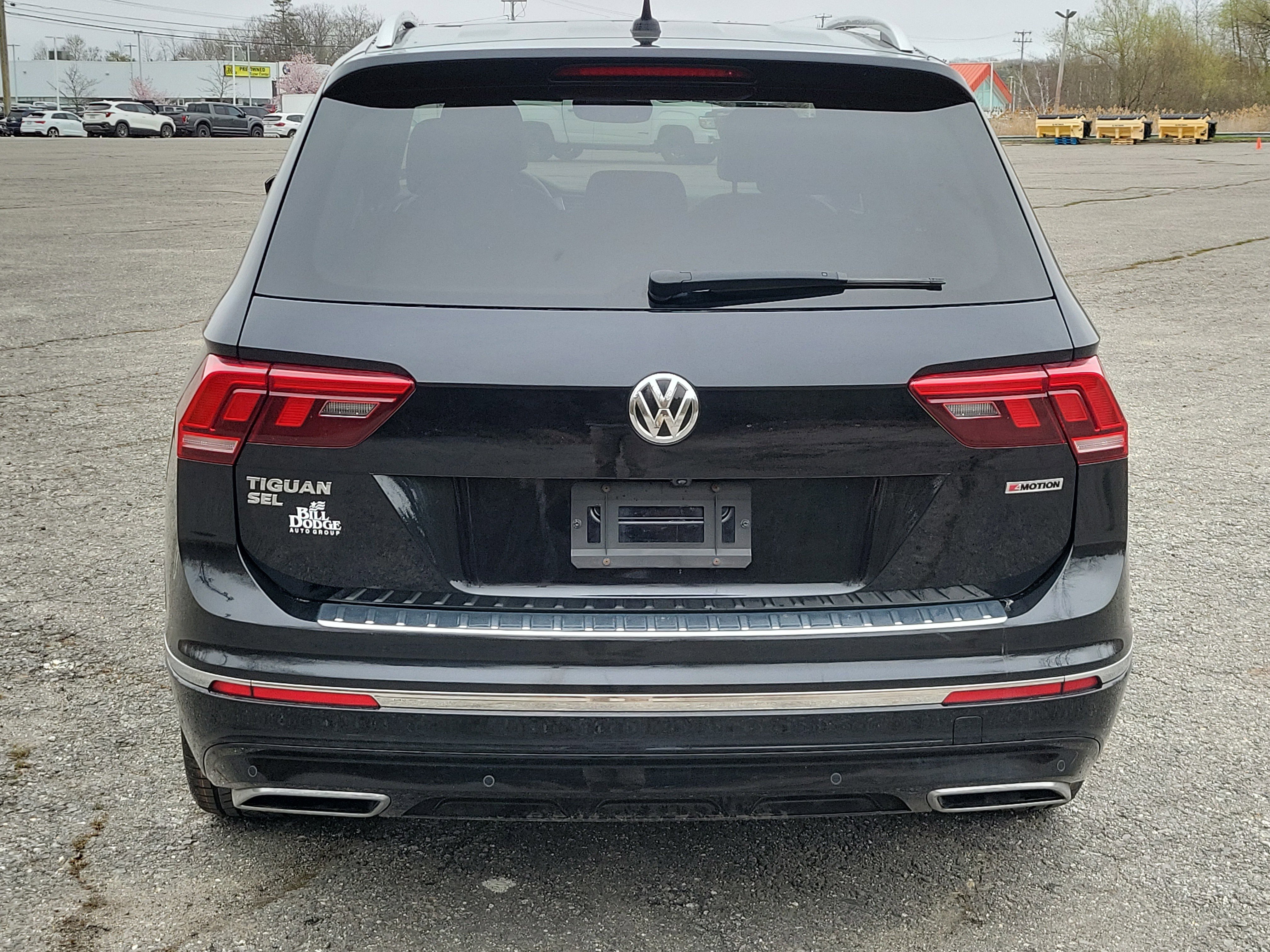 Used 2020 Volkswagen Tiguan SEL Premium R-Line AWD/4WD image 6