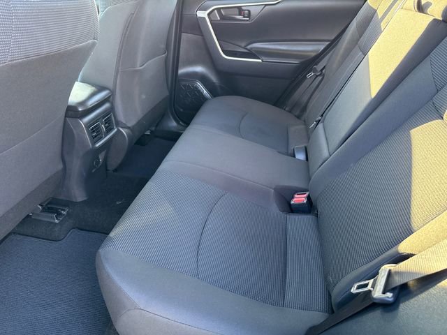 Used 2024 Toyota RAV4 LE image 17