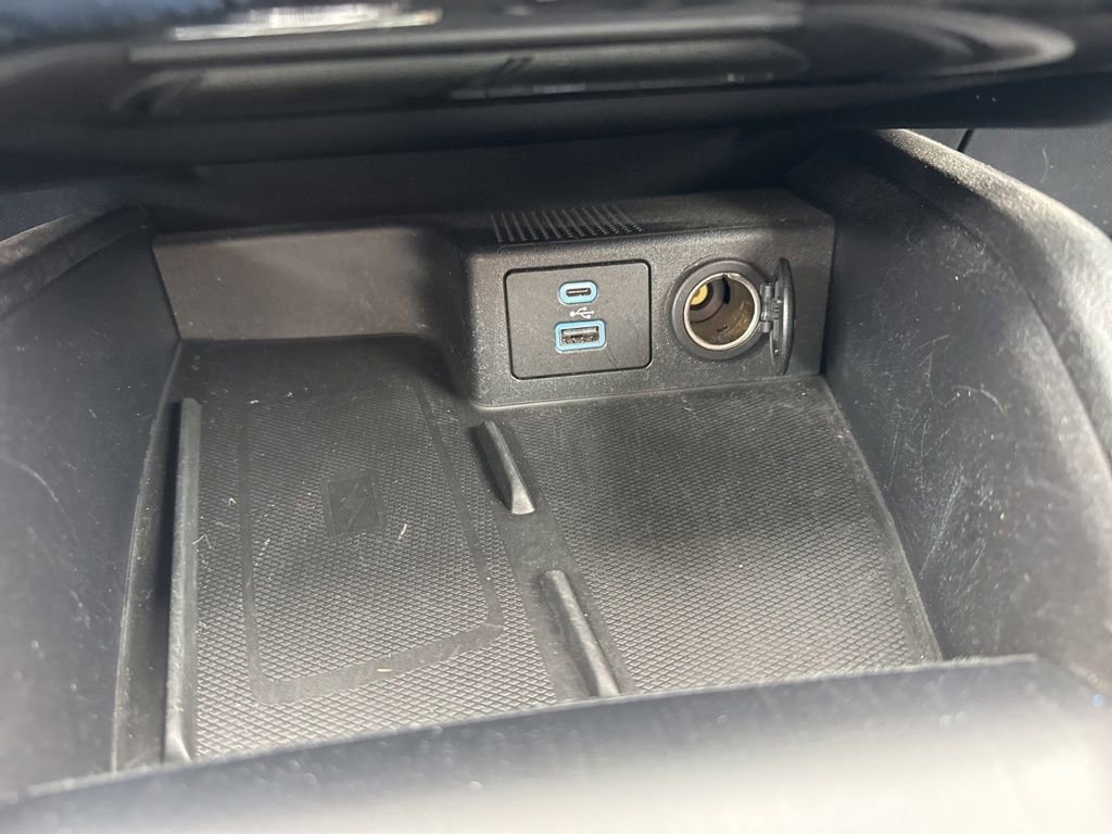 Used 2022 Ford Escape SEL w/ Technology Package image 32