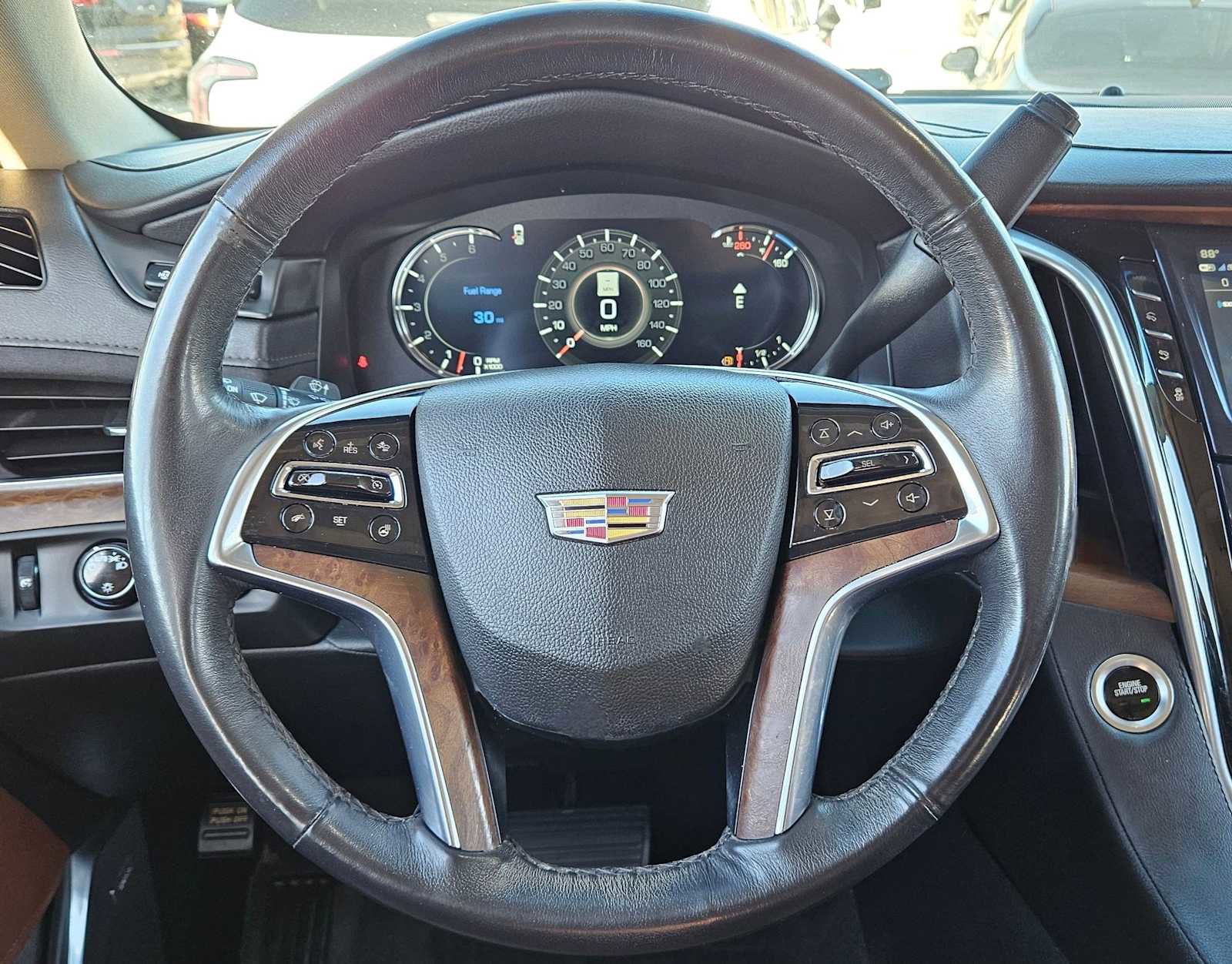 Used 2020 Cadillac Escalade Luxury image 23