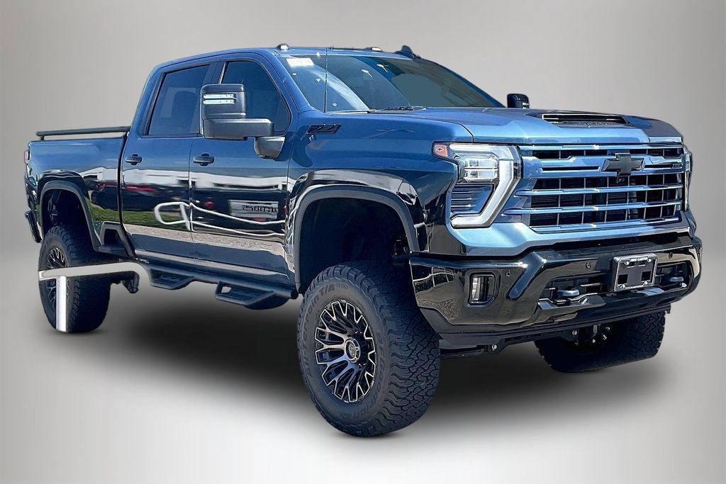 New 2026 Chevrolet Silverado 2500 LT w/ Trail Boss Package