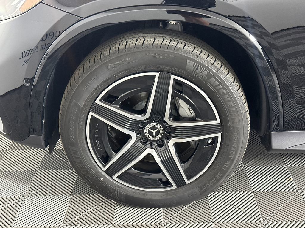 Certified 2026 Mercedes-Benz GLC 300 image 12